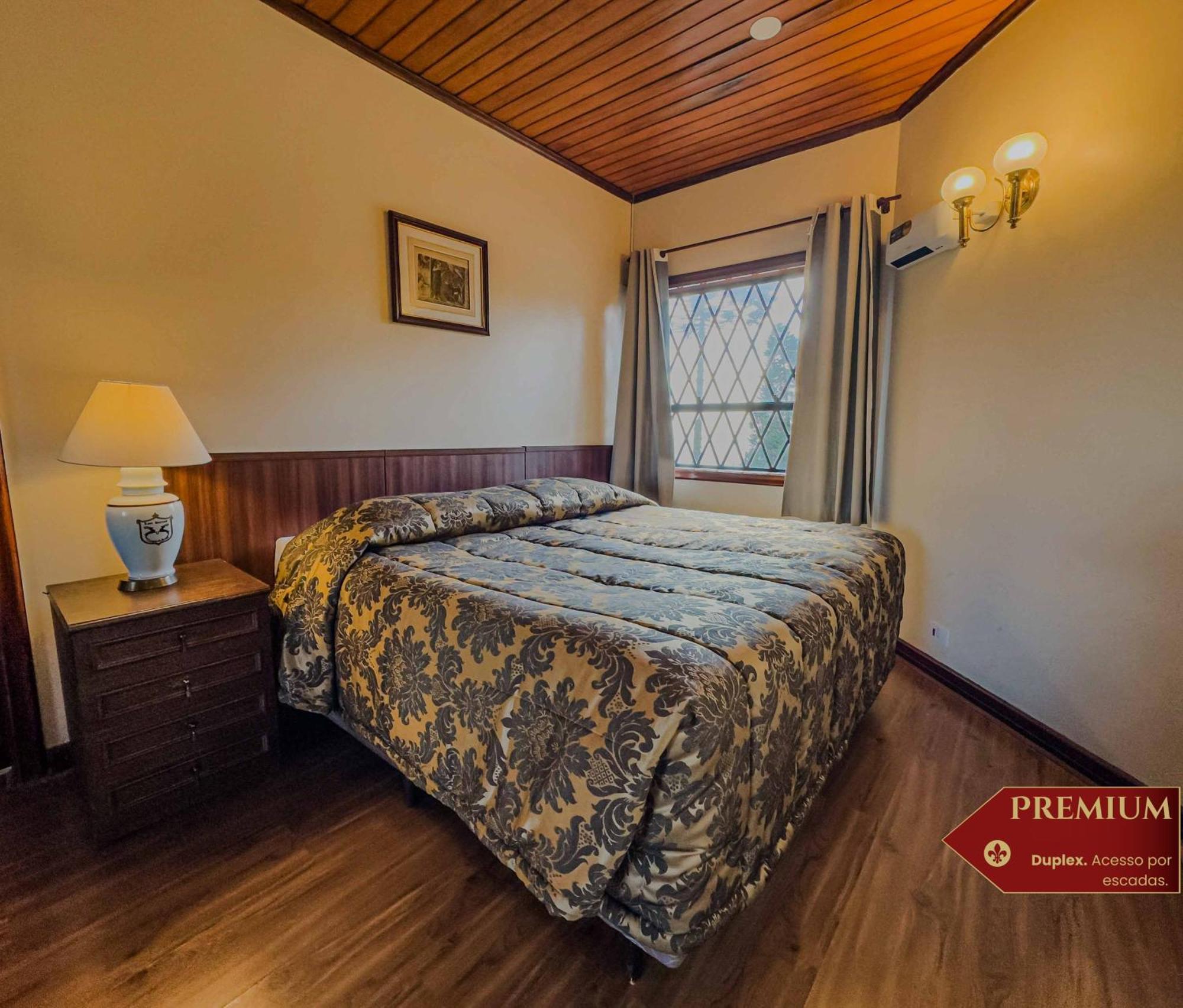 Quarto Duplo Premium